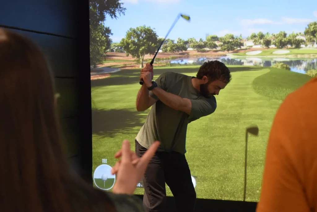 Pivot_Golf_2